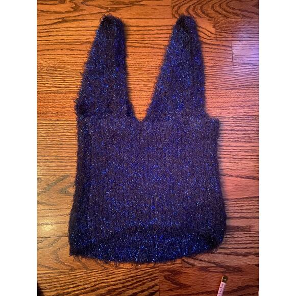 EUC Urban Outfitters sparkly midnight blue cropped sweater tank sz: L - Picture 7 of 8